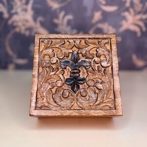 Vintage Estate Fleur de Lis Carved Wooden Box with Floral Design